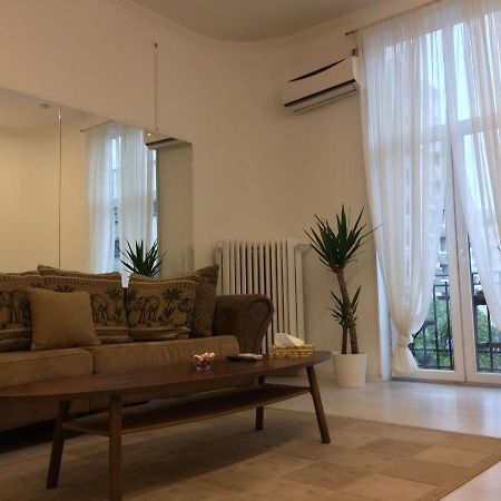 Outstanding 3Br Ultracentral Cityview Balcony Aaa Lejlighed Bukarest Eksteriør billede