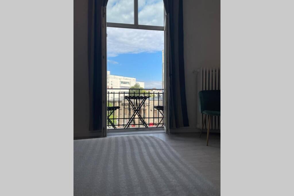 Outstanding 3Br Ultracentral Cityview Balcony Aaa Lejlighed Bukarest Eksteriør billede