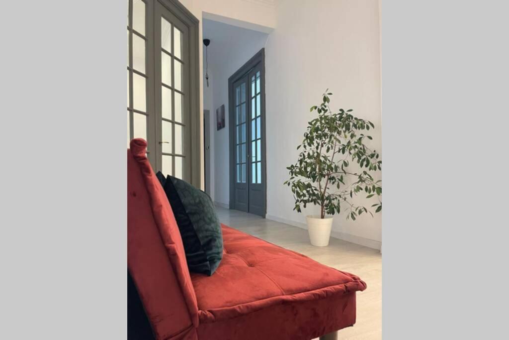 Outstanding 3Br Ultracentral Cityview Balcony Aaa Lejlighed Bukarest Eksteriør billede