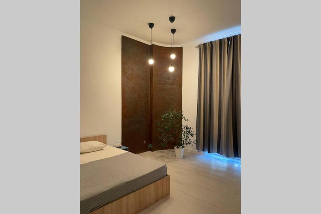Outstanding 3Br Ultracentral Cityview Balcony Aaa Lejlighed Bukarest Eksteriør billede