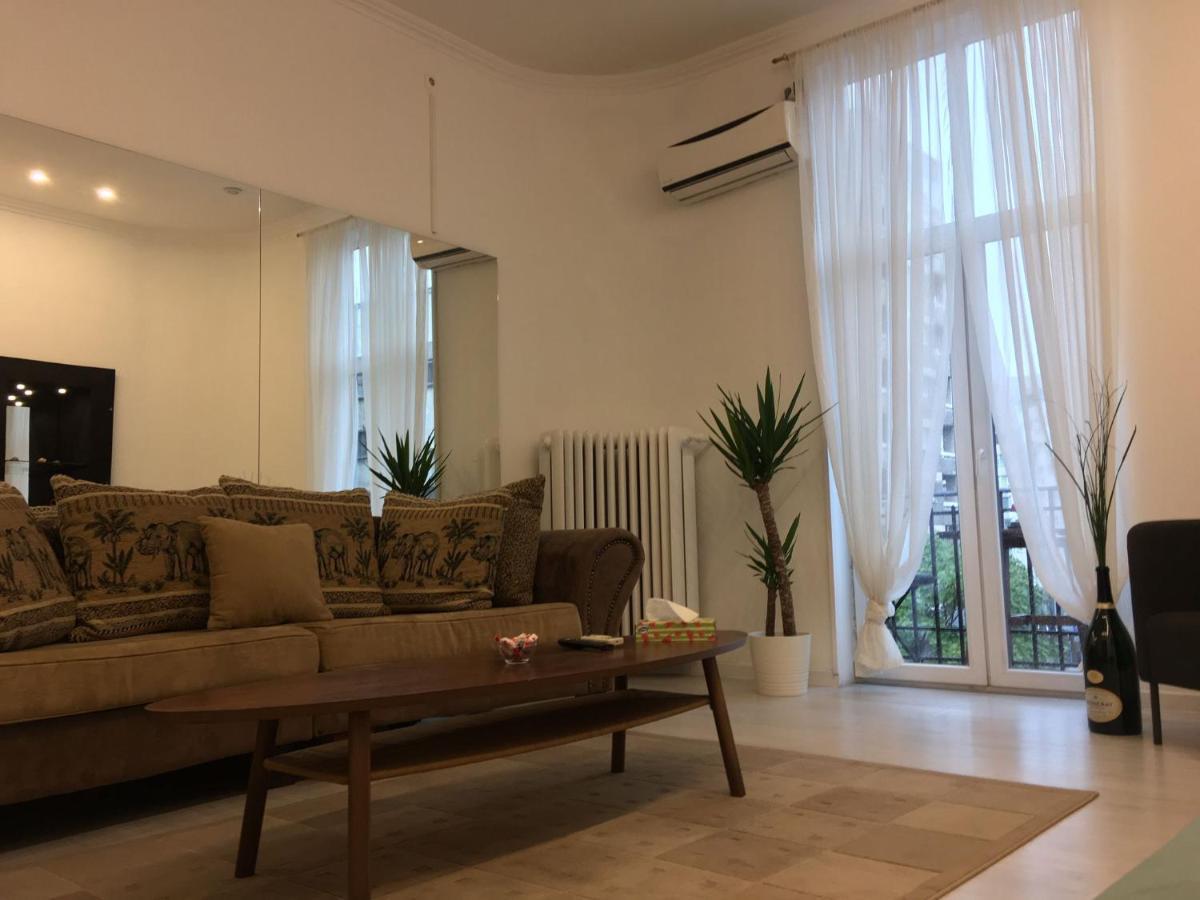 Outstanding 3Br Ultracentral Cityview Balcony Aaa Lejlighed Bukarest Eksteriør billede
